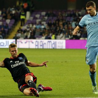 Manchester City derrota 2-0 al Hamburgo en juego amistoso