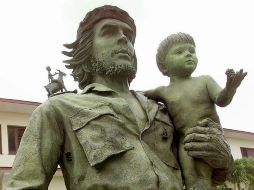 La madre del fallecido es la hija mayor del 'Che' Guevara, Hilda Guevara. AFP / ARCHIVO