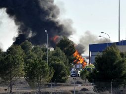 La aeronave se estrelló en una escuela de perfeccionamiento de pilotos. EFE / Manu