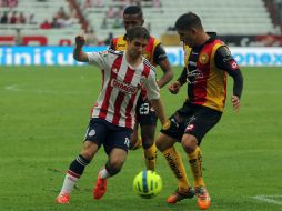 Brizuela comenta que es muy valioso el empate ante UdeG. AFP / ARCHIVO