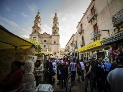 La fe mueve montañas, y cada año son miles de personas las que llegan a San Juan de los Lagos de todo el país. EL INFORMADOR / ARCHIVO