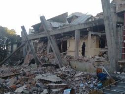 Personal de la coproración de bomberos ya acudió al lugar. TWITTER / @AdrianRubalcava