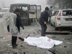 Los combates siguen en la línea del frente y en los alrededores de la ciudad estratégica de Debaltseve, que conecta Donetsk y Lugansk. EFE / A. Ermochenko