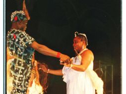 La 'lobola' es el nombre que recibe la dote que la familia del hombre debe entregar a la mujer que quiere como esposa. EL INFORMADOR / ARCHIVO