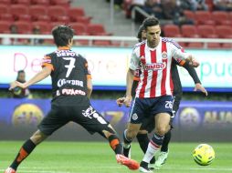 La Directiva de Chivas anunció la promoción al concluir el encuentro en el que le ganaron al Pachuca. EFE / U. Ruiz