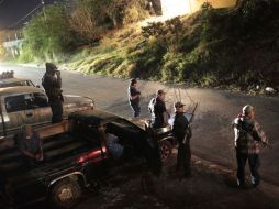 Retén de la policía comunitaria de Petaquillas a las afueras de Chilpancingo. AFP / P. Pardo