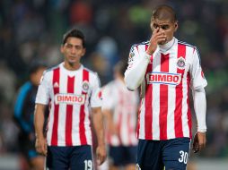 Carlos Salcido. Chivas no suma unidades y da oportunidad a Puebla y Leones Negros de superarlos en la tabla de descenso MEXSPORT / J.Martínez