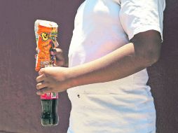 Fácil y rápido. Una persona con un hábito poco saludable. EL INFORMADOR / A. Hernández