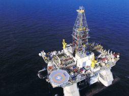 La Comisión de Energía del Senado asegura que la reforma abre la oportunidad para muchas empresas. EFE / ARCHIVO