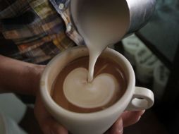 De acuerdo con el informe hay pruebas de que entre tres y cinco tazas de café al día pueden considerarse parte de una dieta saludable. EL INFORMADOR / ARCHIVO