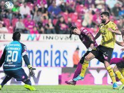 En el Apertura 2014, Xolos y UdeG igualaron 1-1 en Tijuana. Ahora los fronterizos llevan 13 goles en seis fechas. MEXSPORT / Emiliano