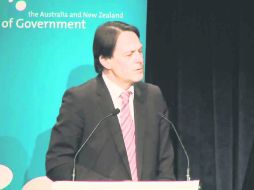 Rolf Alter aplaude las nuevas reglas que complementan el código de ética que regirá a los servidores públicos mexicanos. ESPECIAL /