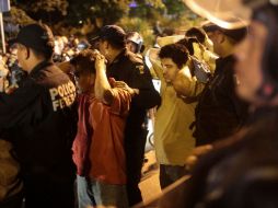 Aseguran que el chofer del autobús que intentó arrollar a los elementos federales ya fue puesto a disposición de las autoridades. AFP / ARCHIVO