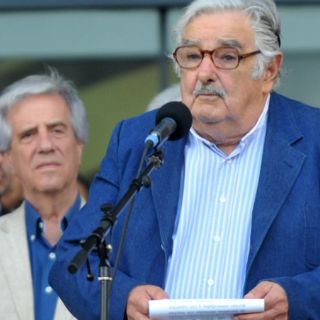 Meade asistirá a cambio de mando en Uruguay