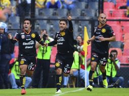 Los universitarios celebran la única anotación del partido que cayó por cuenta de Luis Télles. MEXSPORT / A. Macías