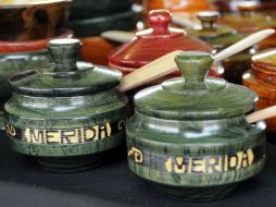 Sobre las mesas de exhibición habían porciones de mechado, relleno blanco y negro, tamalitos entre otros platillos. NTX / ARCHIVO