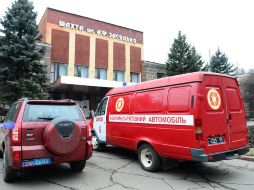 Equipos de rescate trabajan en la zona del accidente y al menos 157 trabajadores han sido evacuados de la mina, señalan autoridades. AFP / J. Macdougall
