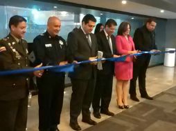 La exposición es inaugurada en presencia del comisario de Seguridad Ciudadana de Guadalajara, José Ángel Campa. EL INFORMADOR /