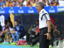 El 'Tuca' Ferreti fue expulsado del partido por hacer reclamos al árbitro central durante el encuentro. EL INFORMADOR / M. Vargas