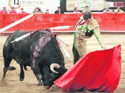 Entregado. Arturo Saldívar fue el matador que tuvo el mejor lote del encierro de ayer en la plaza de toros Nuevo Progreso. EL INFORMADOR / E. Flores