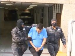 A el 'Z42' se le atribuye su probable responsabilidad en los delitos de portación de armas de fuego de uso exclusivo del Ejército. EFE / ARCHIVO