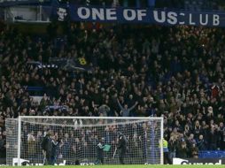 La policía británica intenta castigar a los fans 'racistas' del cuadro londinense. TWITTER / Chelsea Football Club