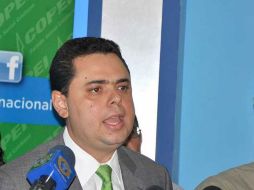 La declaración del embajador de un disparo en la cabeza de un opositor sonaría 'hueco' y pasaría 'rápido', es desafortunada: Ecarri. TWITTER / @aecarri