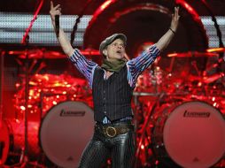 El disco incluirá 23 canciones que hacen un recorrido por los siete discos en los que participó Lee Rooth. AP / ARCHIVO