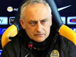 'Rafa volverá, se está preparando y ya veremos cuando sea el momento (de su regreso)', dijo Mandorlini en conferencia de prensa. TWITTER / @HellasVeronaFC