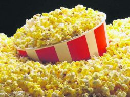 Siempre soñamos con meter la cara en un mar de “chivitas” blancas, como Scarface en aquella famosa e inmortal escena suya. ESPECIAL /