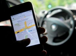 La asociación de taxis acusó a la compañía de permitir a sus conductores eludir las regulaciones de seguridad. AFP / B. Pedersen