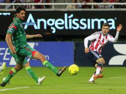 Kristian Álvarez sorprendió a la zaga chiapaneca con una gran jugada. EL INFORMADOR / M. Vargas