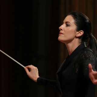 Alondra de la Parra dirigirá en México concierto visual de 'West Side Story'