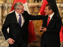 La pieza procede del norte de Perú, donde se utilizaba con fines rituales y funerarios. EFE / P. Aguilar