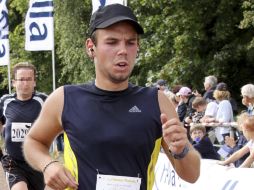 La prensa alemana revela que Andreas sufrió una grave depresión hace seis años, durante su formación como piloto. AP / M. Müller