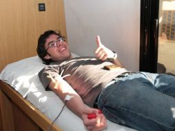 Donar sangre ayuda a salvar hasta cuatro personas y los jóvenes sanos pueden hacerlo entre tres y cuatro veces al año. NTX / ARCHIVO