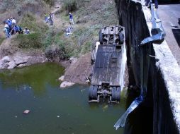Trece personas pierden la vida en el lugar del accidente y ocho más mientras eran tratadas en el hospital. EL INFORMADOR / ARCHIVO