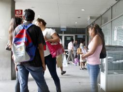 La institución suspenderá consultas externas, áreas administrativas, guarderías entre otros. EL INFORMADOR / ARCHIVO