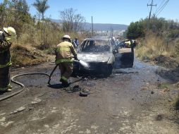 Elementos de Protección Civil del Estado llegaron al lugar tras recibir el reporte. ESPECIAL / Protección Civil Jalisco