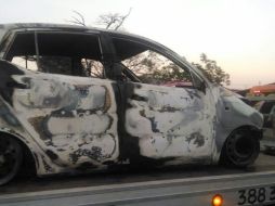 En el lugar varios autos quemados fueron abandonados. EL INFORMADOR /