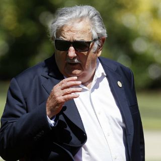 Mujica participará en marcha por la paz de Colombia