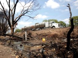 La pipa trasladaba alrededor de 60 mil litros de combustible. SUN / ARCHIVO
