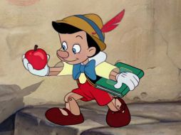 La cinta se basó en el libro infantil de Carlo Collodi, editado en 1883, acerca de una marioneta de madera que cobra vida. TWITTER / @Disney