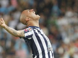 Con doblete de Nahuelpán, Pachuca logra la victoria. EFE / M. Sierra