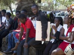 Un cable eléctrico explotó en el exterior de la residencia universitaria. AP / S. Azim