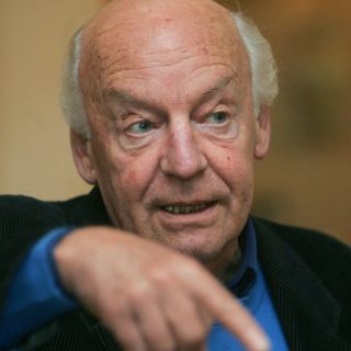Eduardo Galeano, el autor de la desmemoria y la política