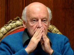 Enrique Peña Nieto se refirió al aclamado autor uruguayo como un maestro de muchas generaciones. AFP / P. Porciuncula