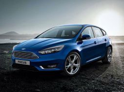 La nueva versión del Ford Focus 2015 ofrece un diseño exterior diferente. ESPECIAL / FORD