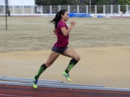 Cristina Guevara se prepara a diario en el Polideportivo Revolución para representar a México en los Juegos Panamericanos de Toronto. EL INFORMADOR / M. Vargas