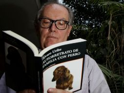'Autorretrato de familia con perro' es una novela polifónica sobre un drama familiar. EFE / A. Cruz